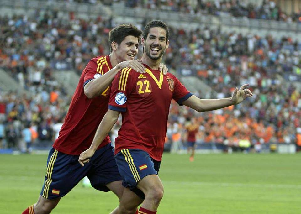 Isco_Morata_celebra_gol_seleccion.jpg