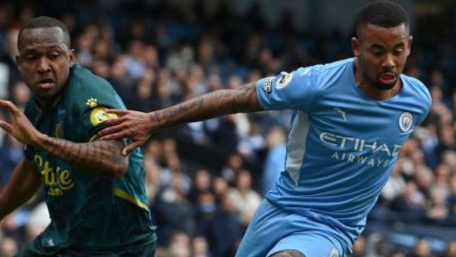 Gabriel Jesús en su etapa en el Manchester City