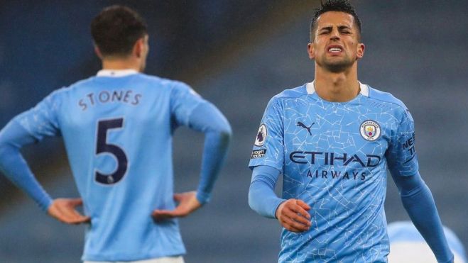 Stones y Cancelo Stones y Cancelo