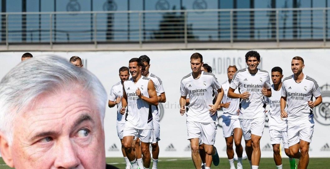 Carlo Ancelotti y sus jugadores