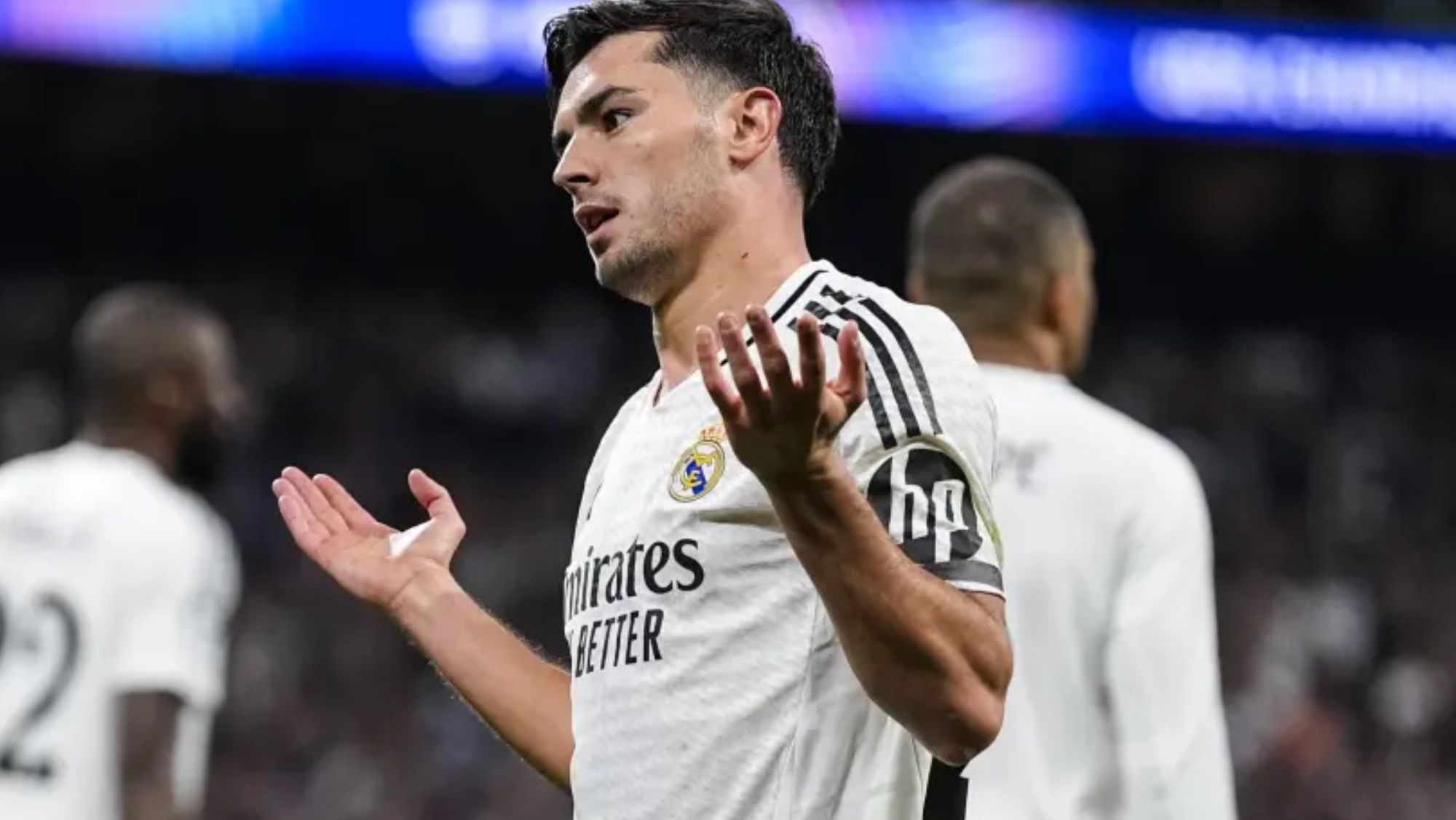 Brahim, celebrando este martes su gol ante el Atlético en el Bernabéu, podría dejar el Real Madrid.