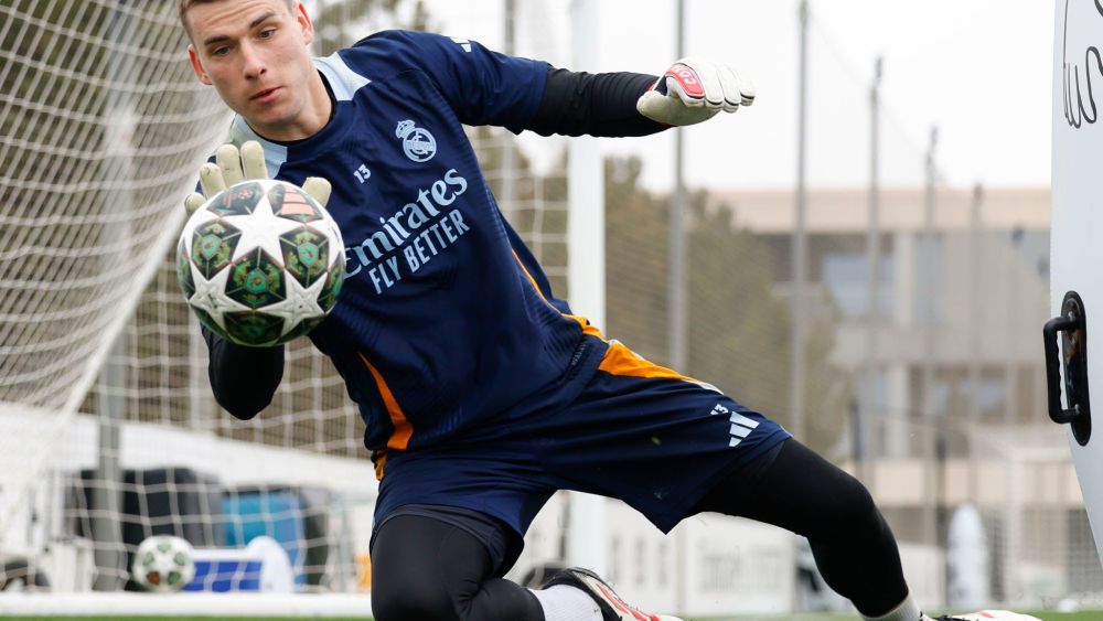 Andriy Lunin durante un entrenamiento con el Real Madrid. Andriy Lunin durante un entrenamiento con el Real Madrid.