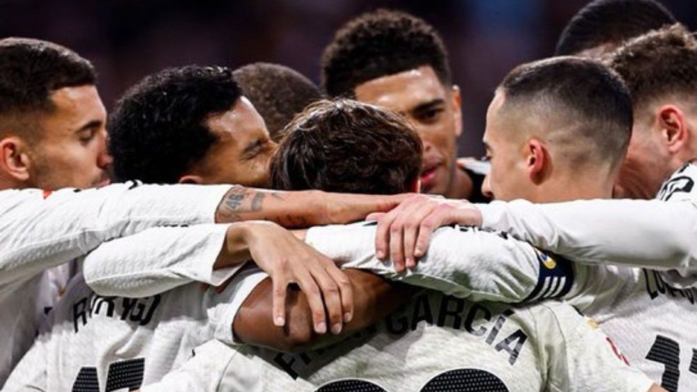 Jugadores del Real Madrid celebrando un gol ante la UD Las Palmas Jugadores del Real Madrid celebrando un gol ante la UD Las Palmas