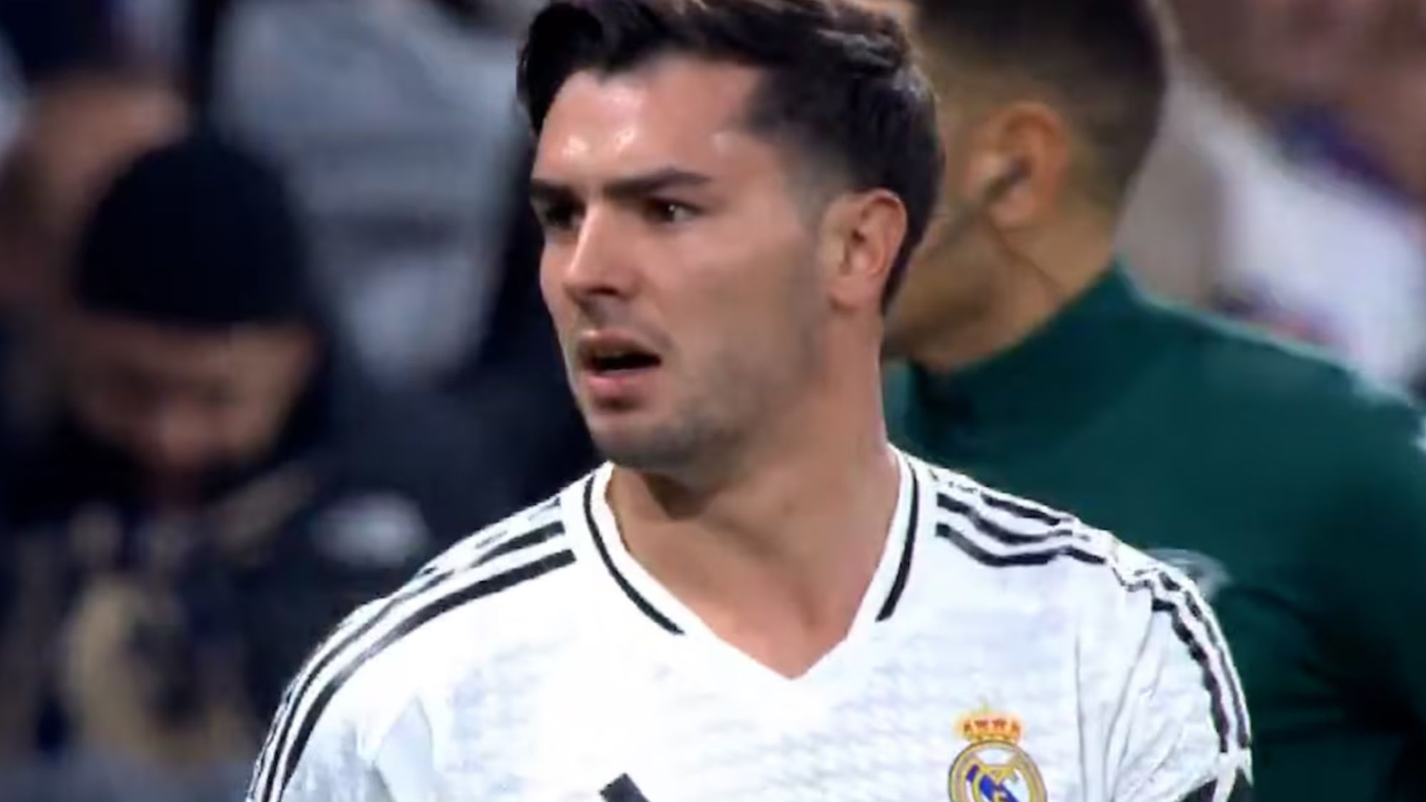 Brahim Díaz, en el partido de este martes en el Santiago Bernabéu frente al Atlético de Madrid, después de marcar el segundo gol del Real Madrid.
