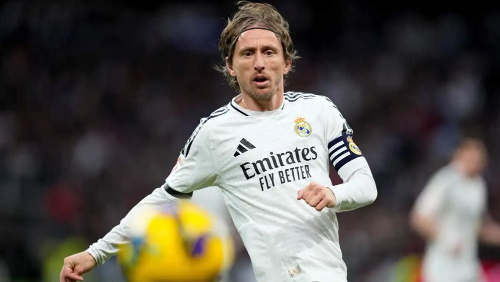 Luka Modric vs Rayo Vallecano