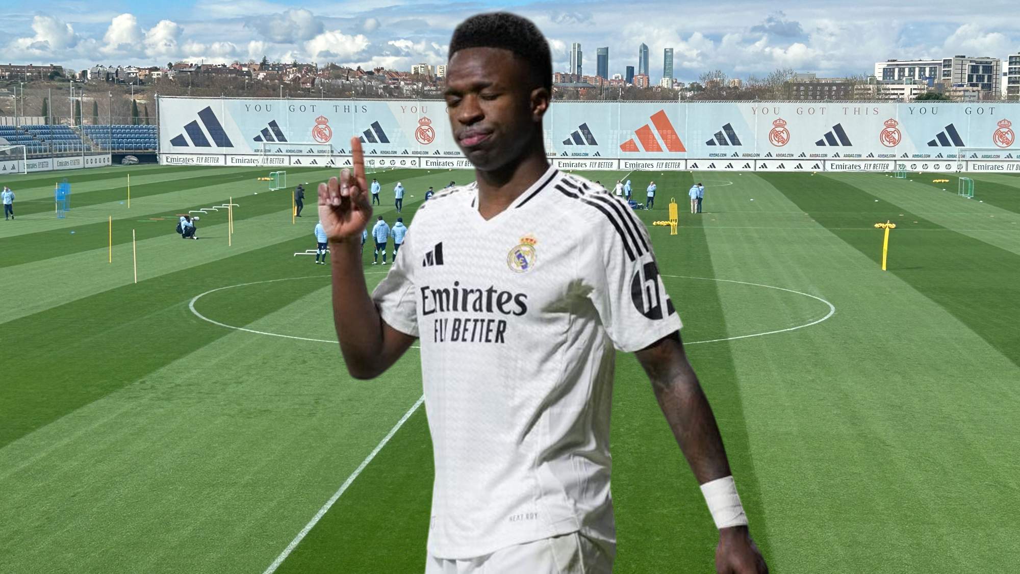 Vinicius causa baja en el último entrenamiento del Real Madrid previo al partido frente al Villarreal Vinicius causa baja en el último entrenamiento del Real Madrid previo al partido frente al Villarreal