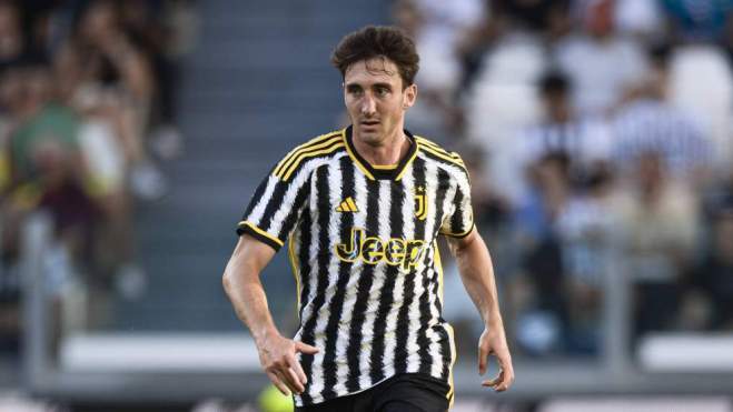 Andrea Cambiaso durante un partido con la Juventus