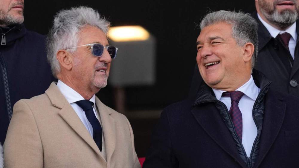 Joan Laporta, sonriente, durante el Clásico femenino entre el Barcelona y el Real Madrid.