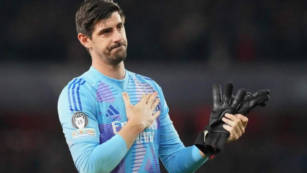 Thibaut Courtois, después del partido del Arsenal, dando las gracias a la afición del Madrid.
