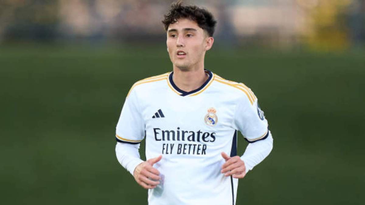 Fortea, inesperada novedad en el lateral derecho del Real Madrid. 