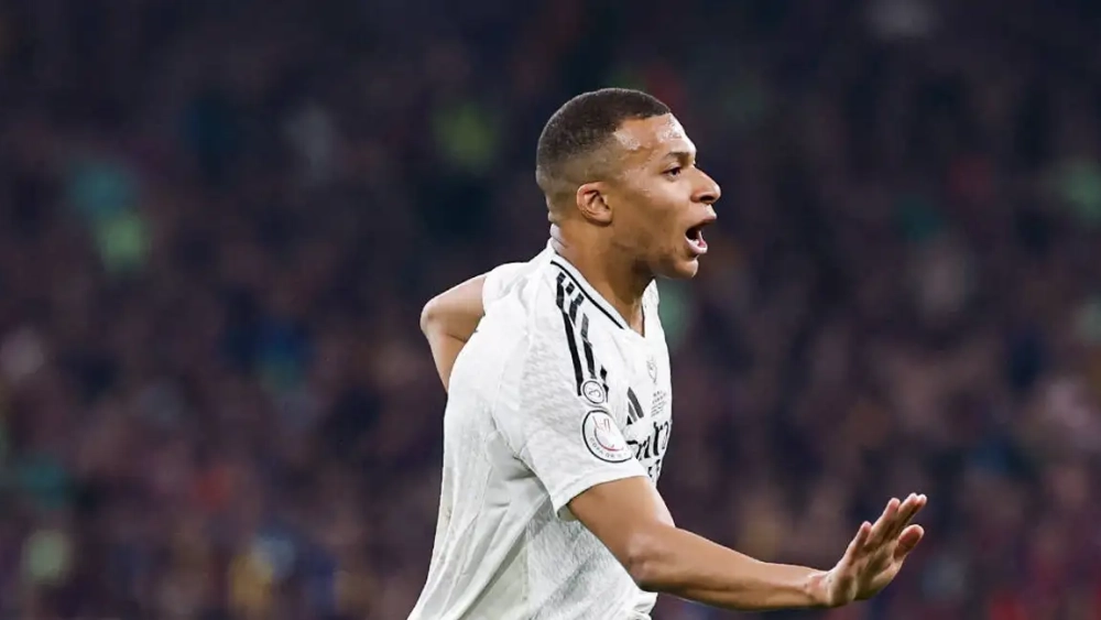Mbappé celebrando su gol en la final de Copa Mbappé celebrando su gol en la final de Copa