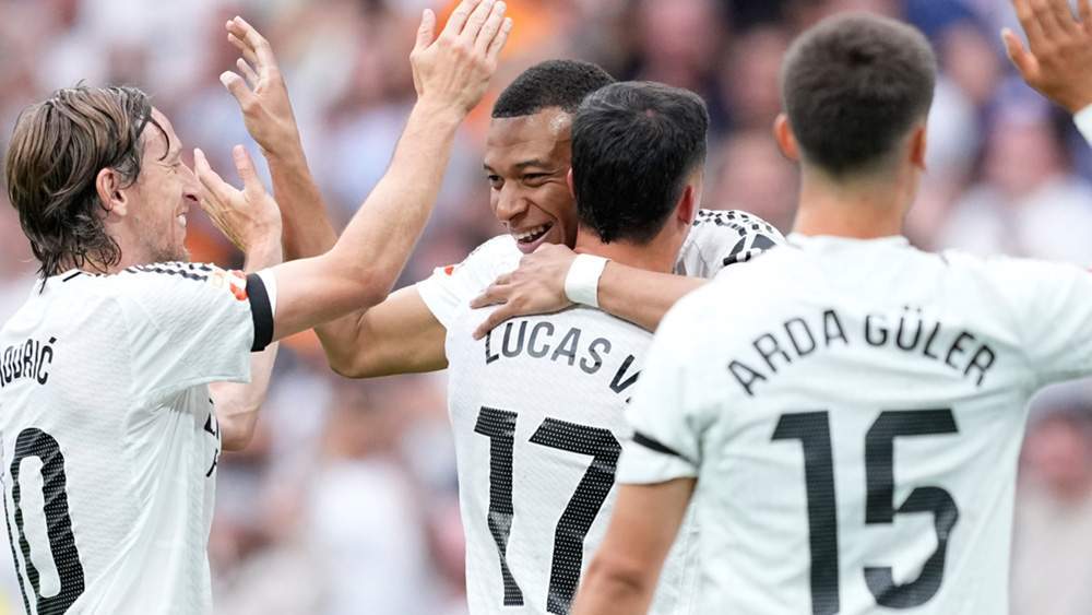 Mbappé celebrando uno de sus goles Mbappé celebrando uno de sus goles