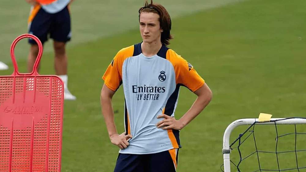 Joan Martínez entrenando con el Real Madrid