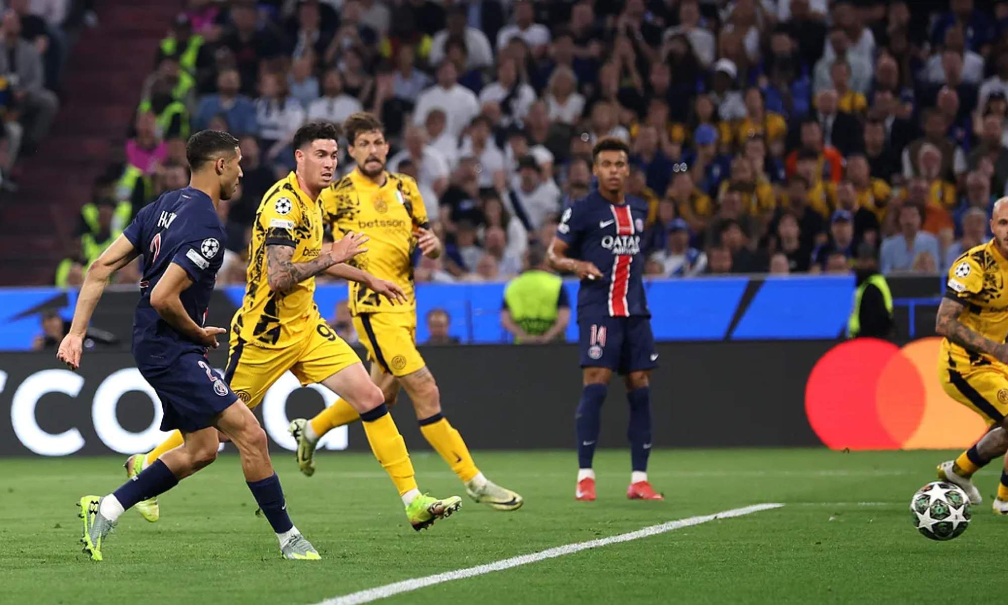 El PSG se está enfrentando al Inter de Milán en la final de la Champions, que se está jugando en Múnich. El PSG se está enfrentando al Inter de Milán en la final de la Champions, que se está jugando en Múnich.