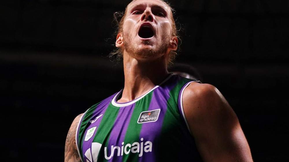  Osetkowski jugando con el Unicaja