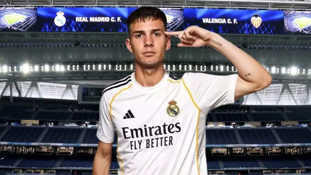 Mastantuono con la camiseta del Real Madrid (montaje)