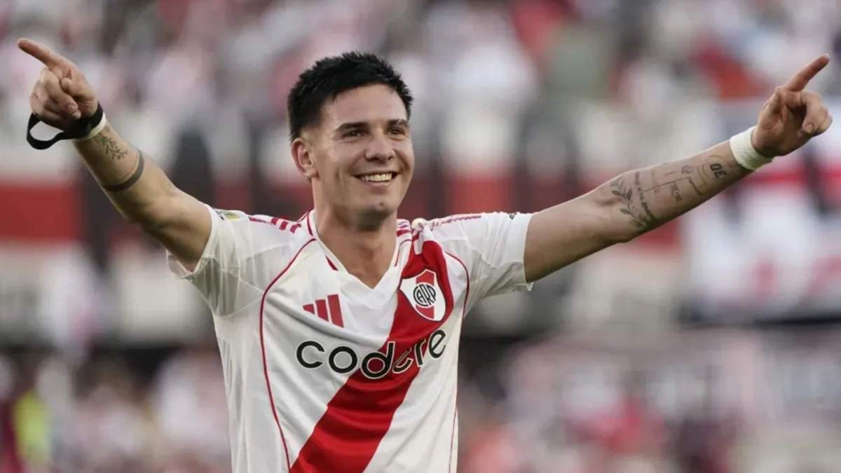 Franco Mastantuono, celebrando un gol con River Plate, se convertirá en futbolista del Real Madrid a partir del 14 de agosto.