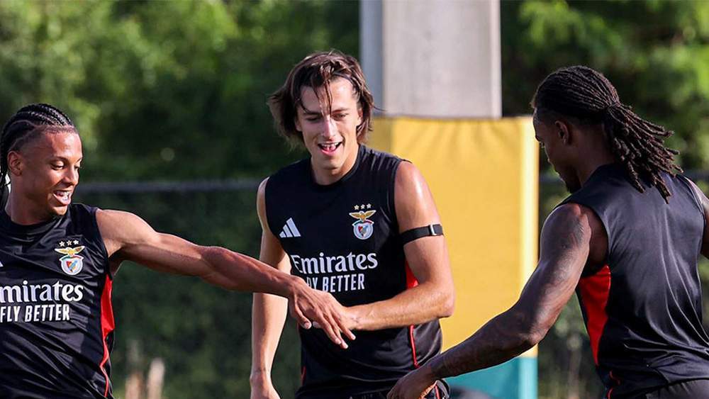 Carreras entrenando con el Benfica en Estados Unidos
