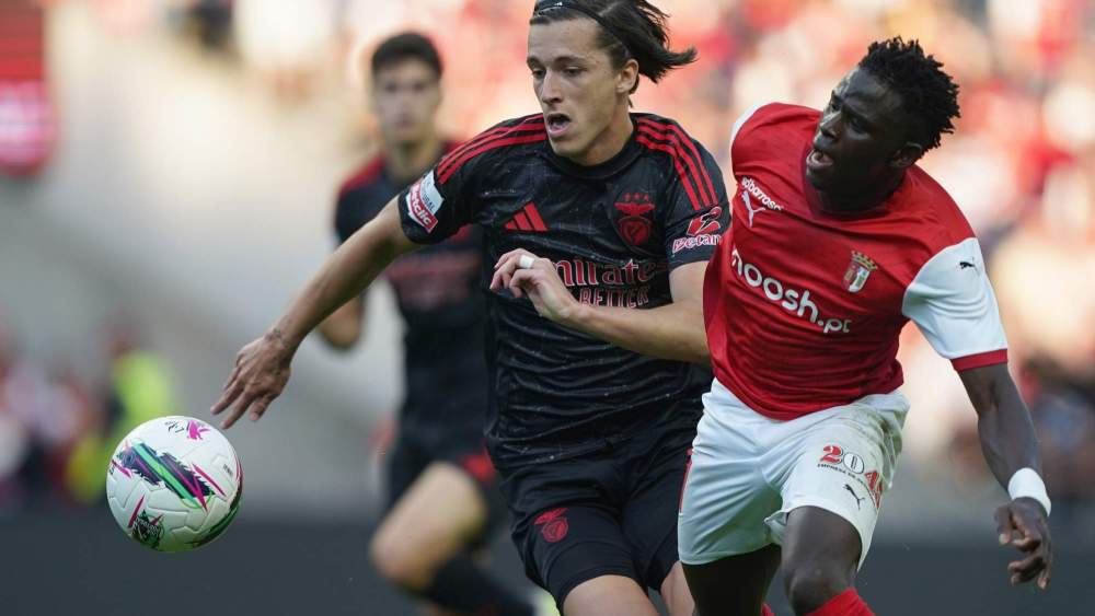 alvaro carreras benfica partido