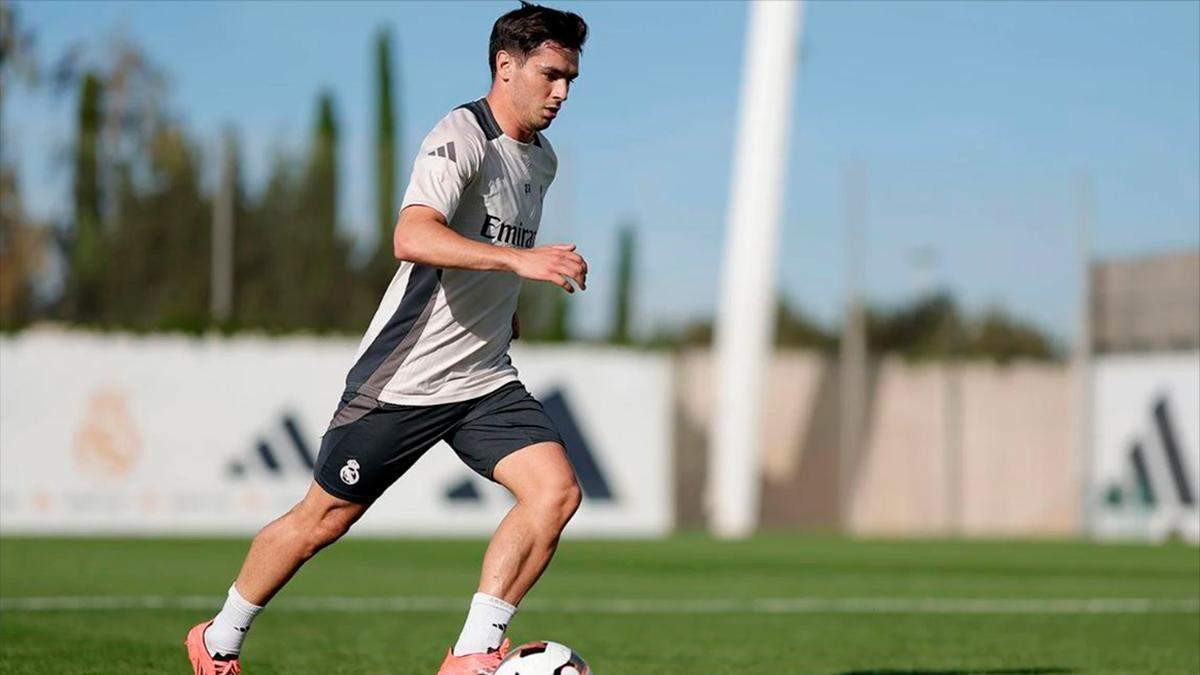 Brahim Díaz durante una sesión de entrenamiento Brahim Díaz durante una sesión de entrenamiento