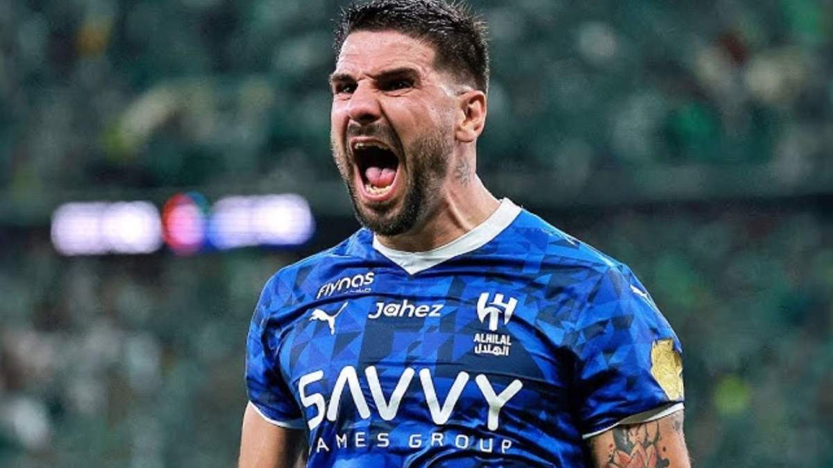 Aleksandar Mitrović celebrando un gol