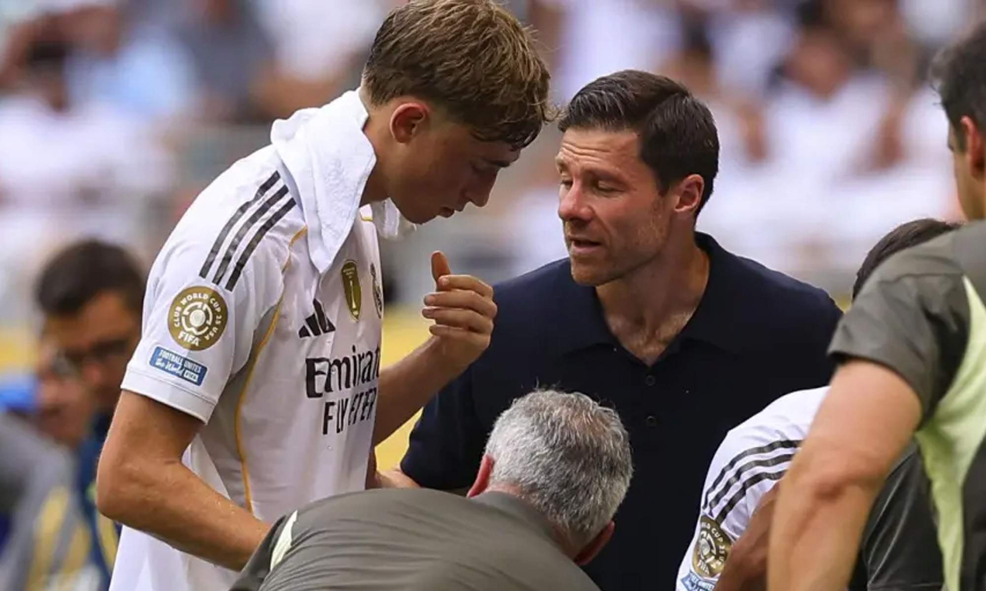 Xabi Alonso y Huijsen