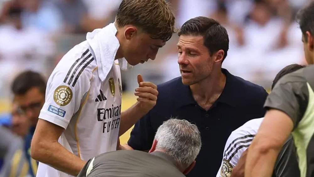 Xabi Alonso y Huijsen