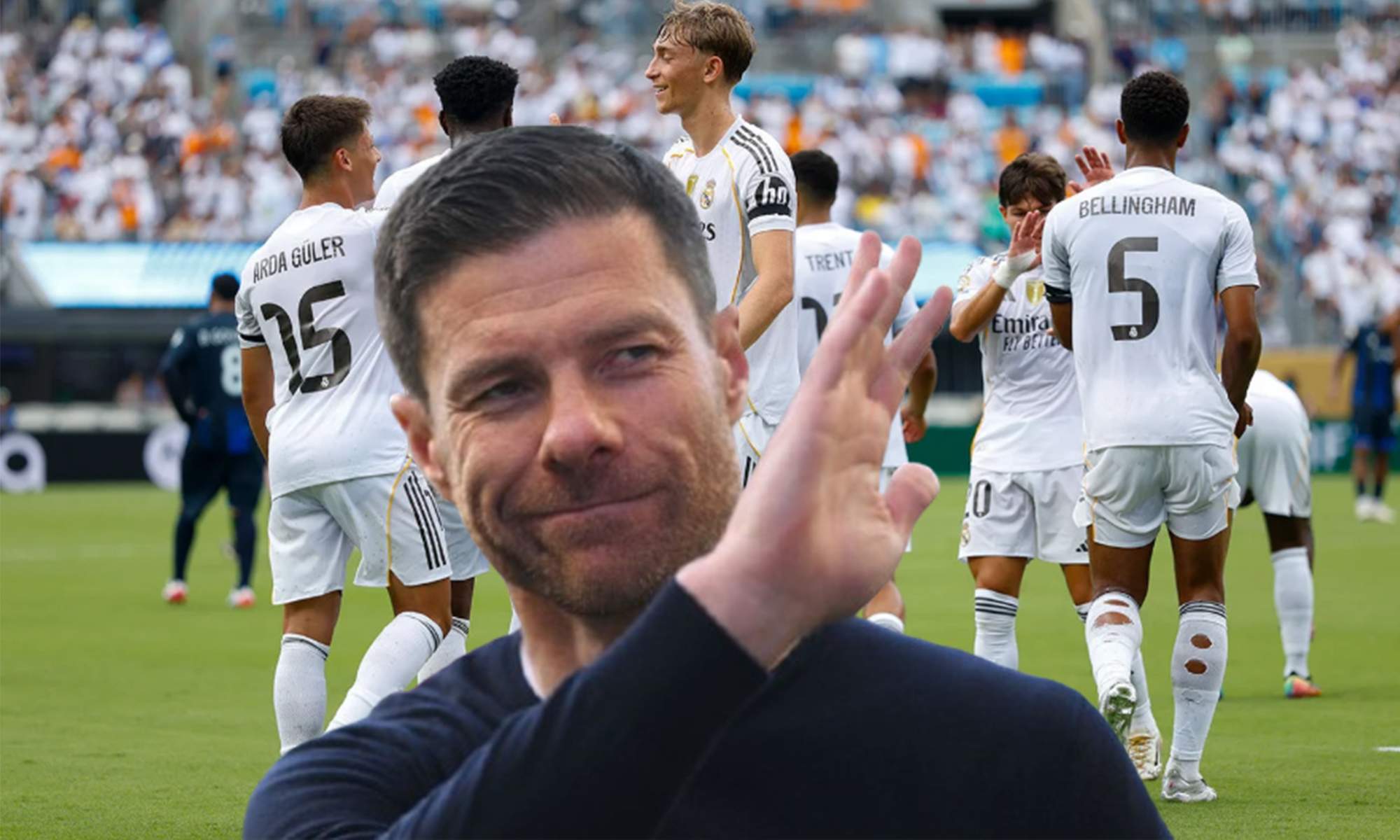 Xabi Alonso y los jugadores del Real Madrid celebrando un gol.