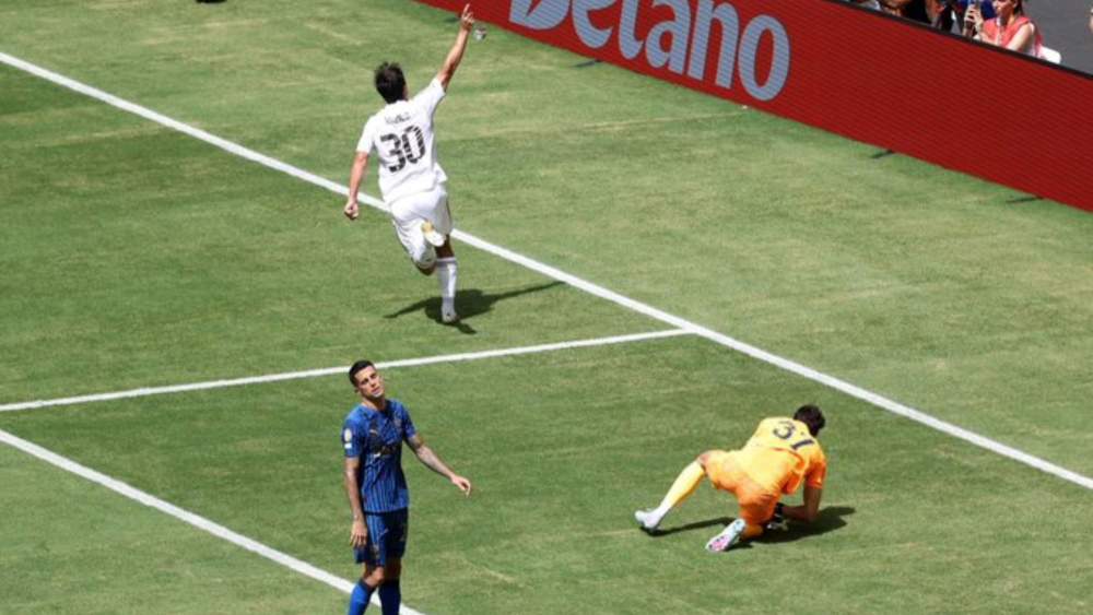 Gonzalo García celebrando su gol contra el Al Hilal