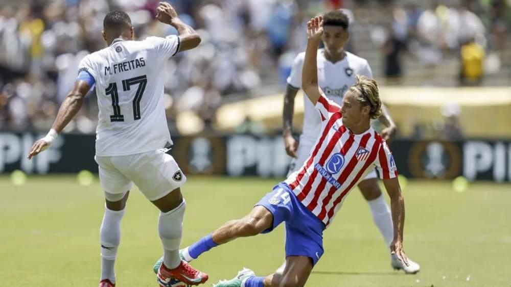 MarlonFreitas Marcos Llorente