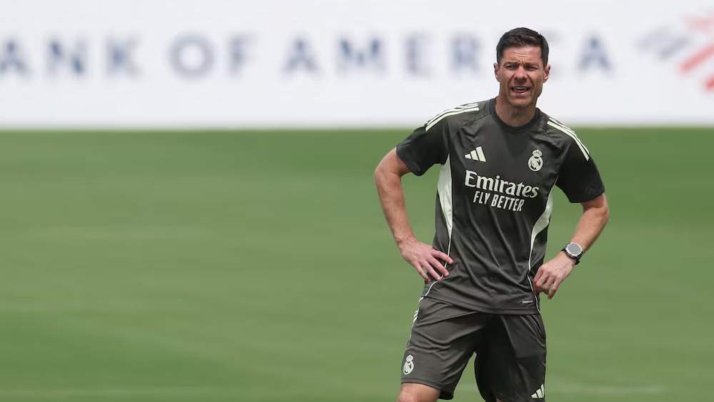 Xabi Alonso entrenando al Real Madrid Xabi Alonso entrenando al Real Madrid