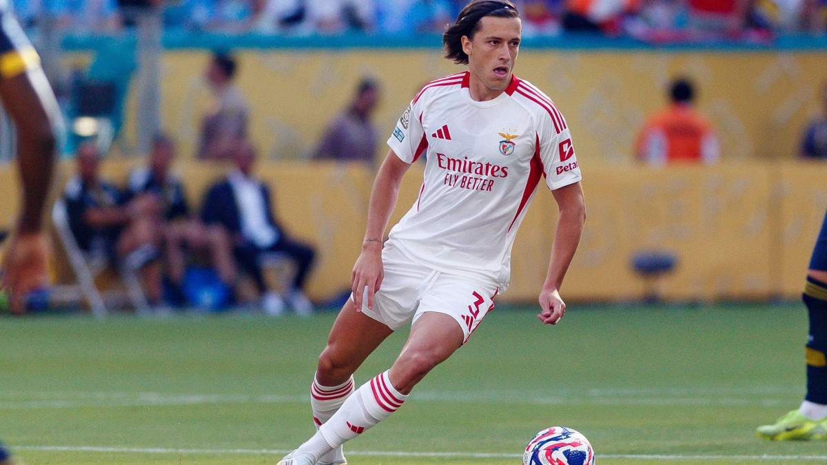 alvaro carreras mundial clubes benfica