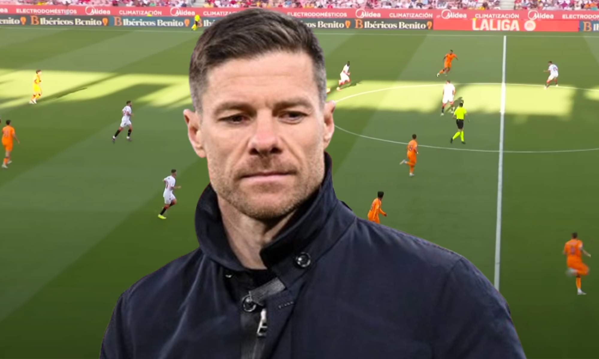 Xabi Alonso y una captura del Sevilla - Real Madrid de esta temporada.