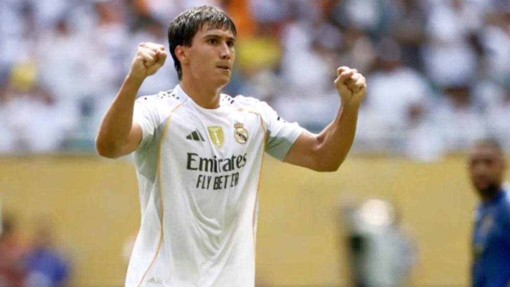 Gonzalo celebrando su gol ante el Al Hilal