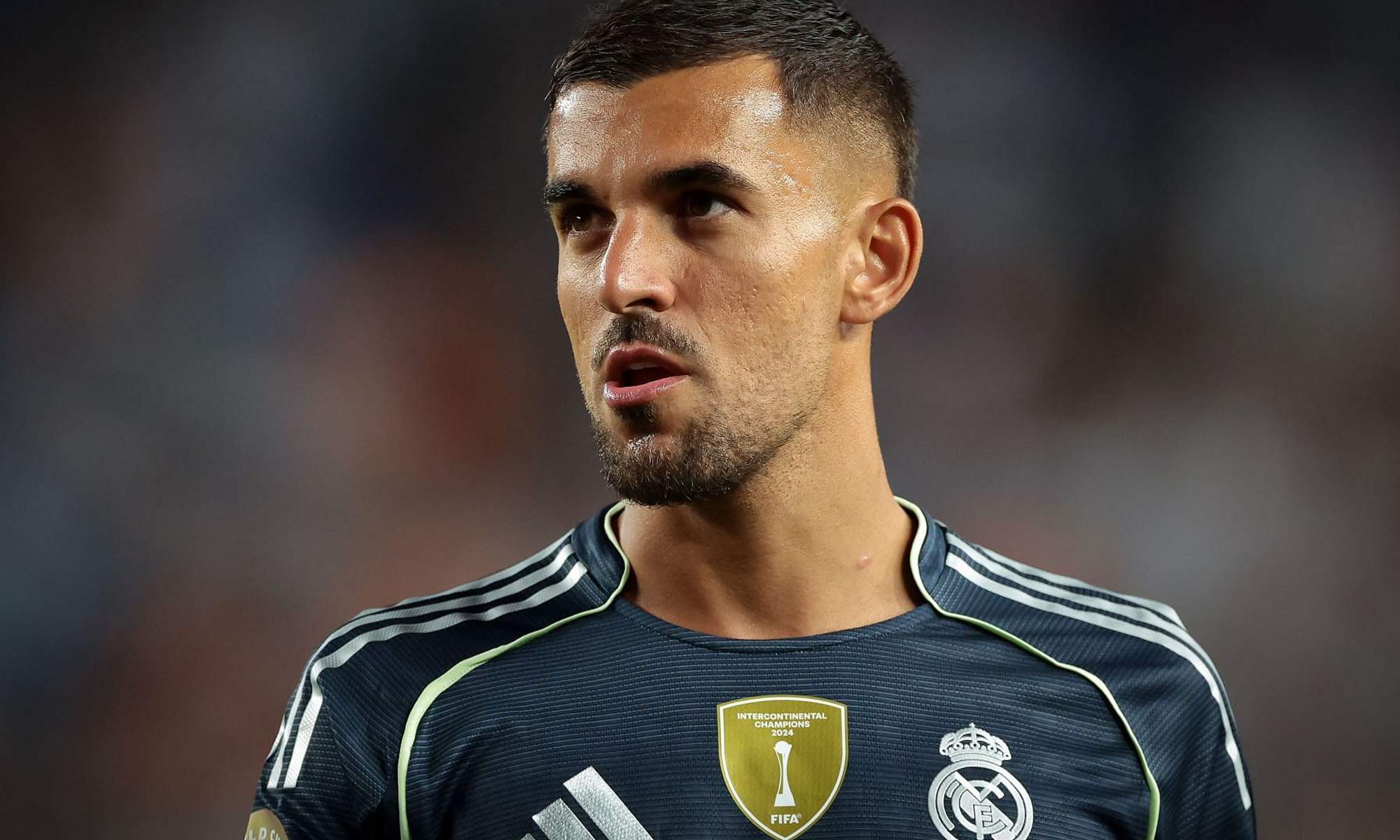 El Betis responde a Ceballos, 8 millones deciden su futuro en el Real Madrid