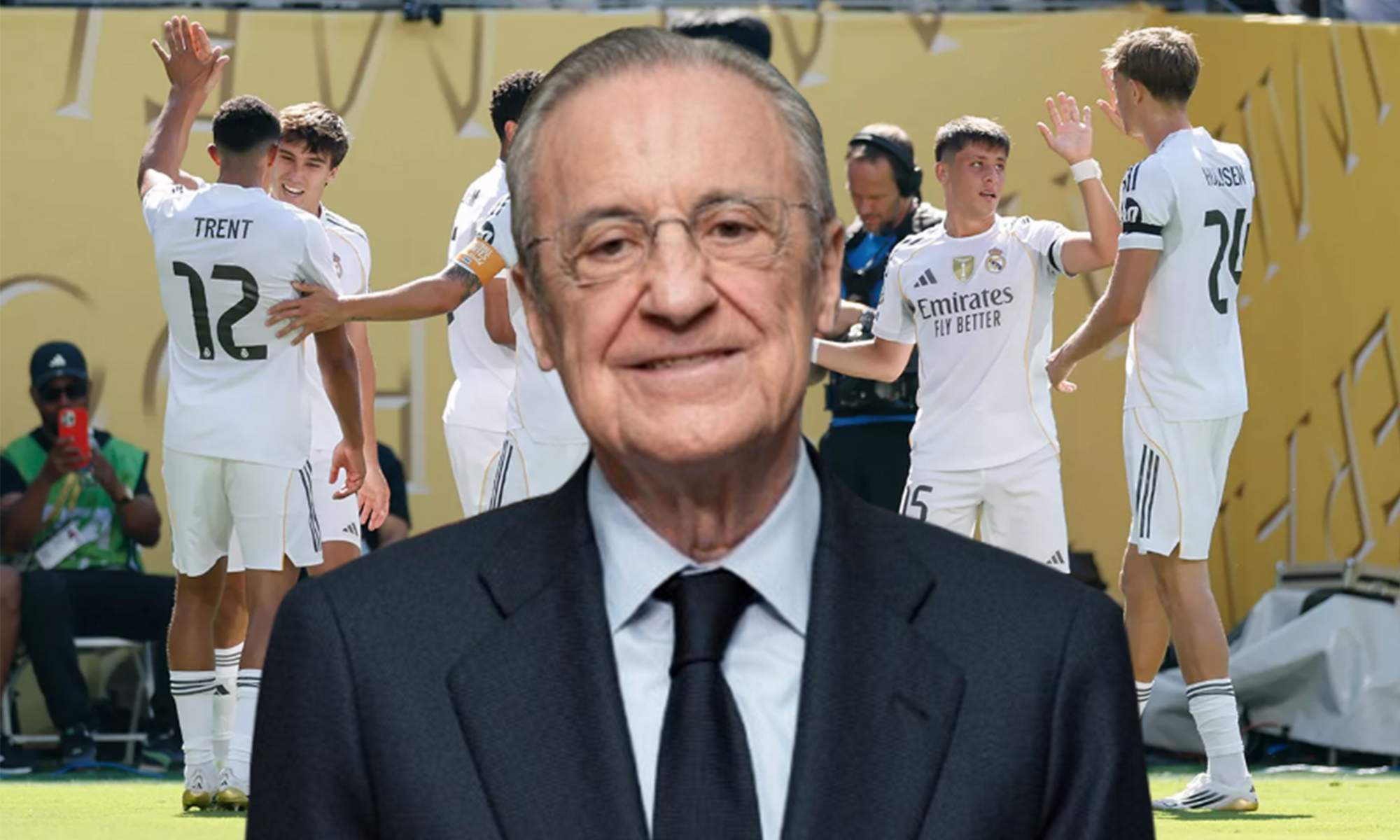 Florentino Pérez y los jugadores del Real Madrid celebrando un gol contra el Dortmund.