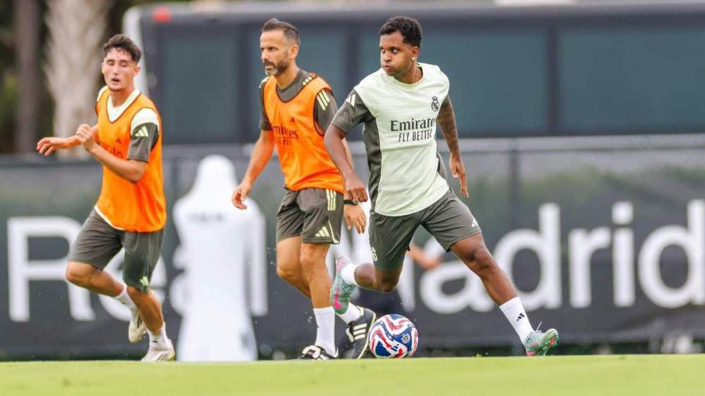Rodrygo Goes, en un entrenamiento reciente con el Real Madrid.