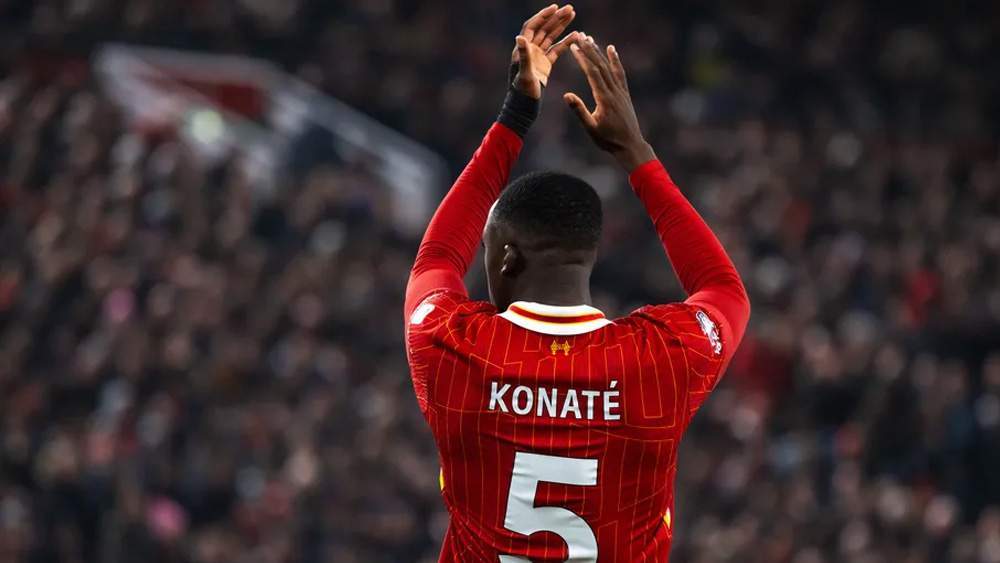 Konaté con el Liverpool