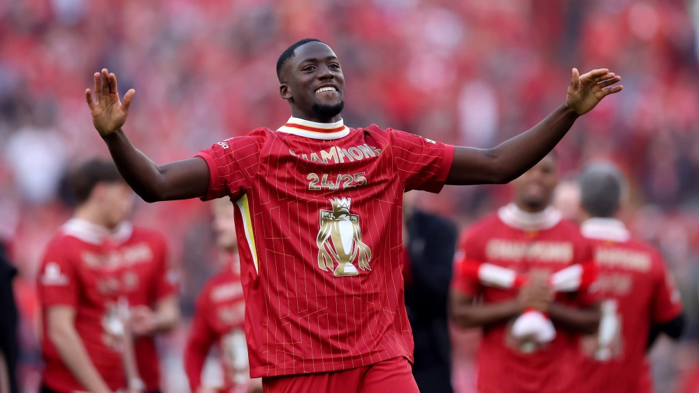 Konaté celebrando la Premier League con el Liverpool. Konaté celebrando la Premier League con el Liverpool.