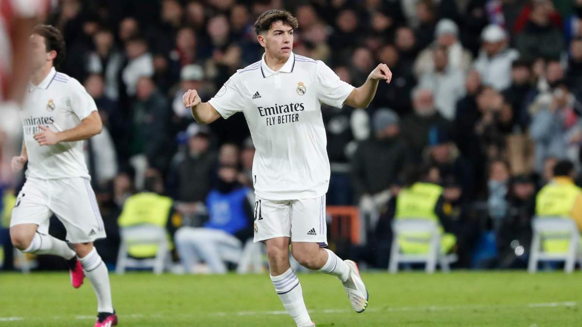 Mario Martín en su debut con el primer equipo