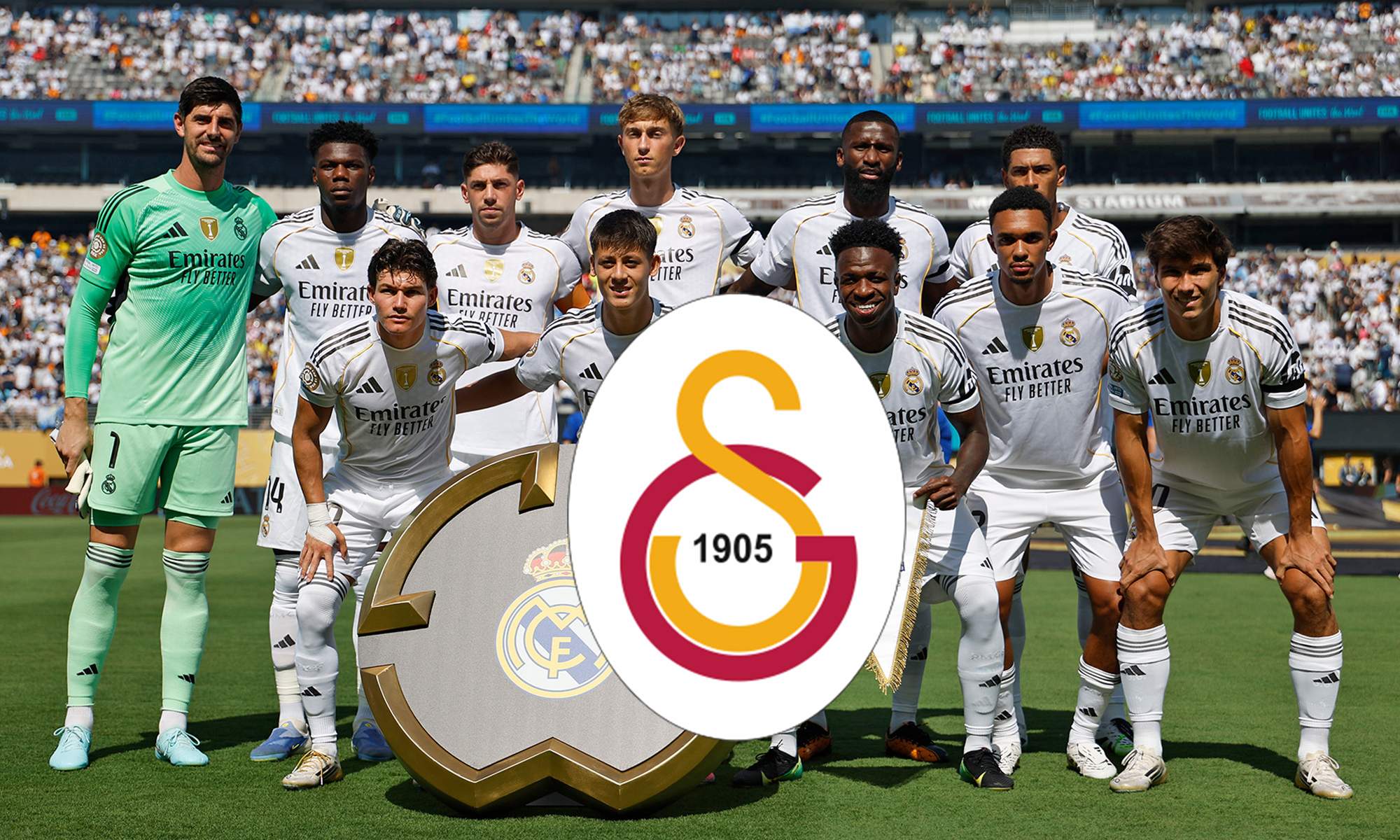 El escudo del Galatasaray y el once del Real Madrid contra el Borussia Dortmund.