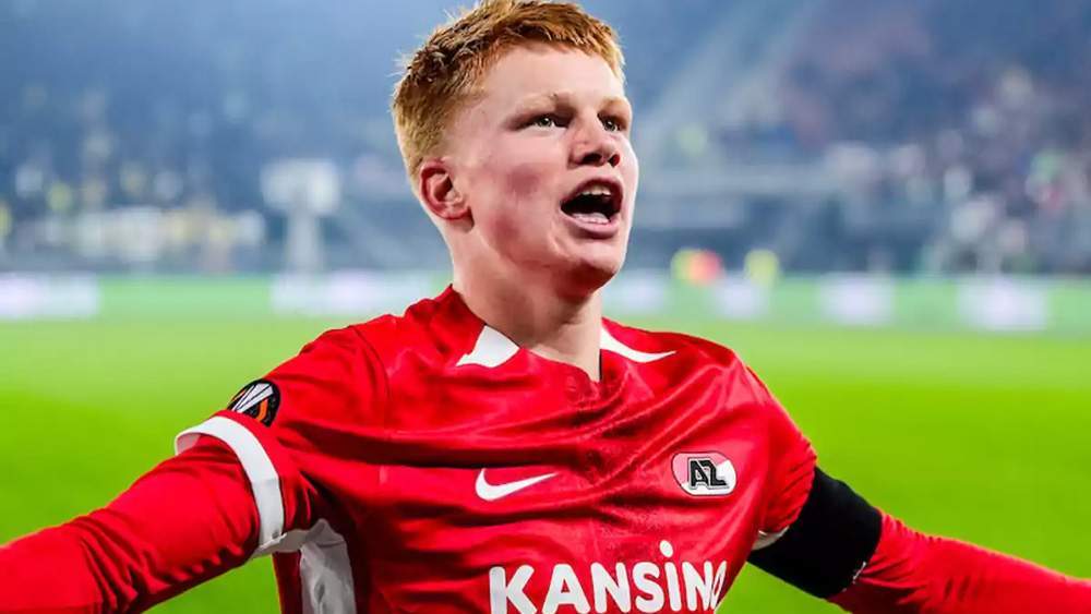 Kees Smit jugando con el AZ Alkmaar Kees Smit jugando con el AZ Alkmaar