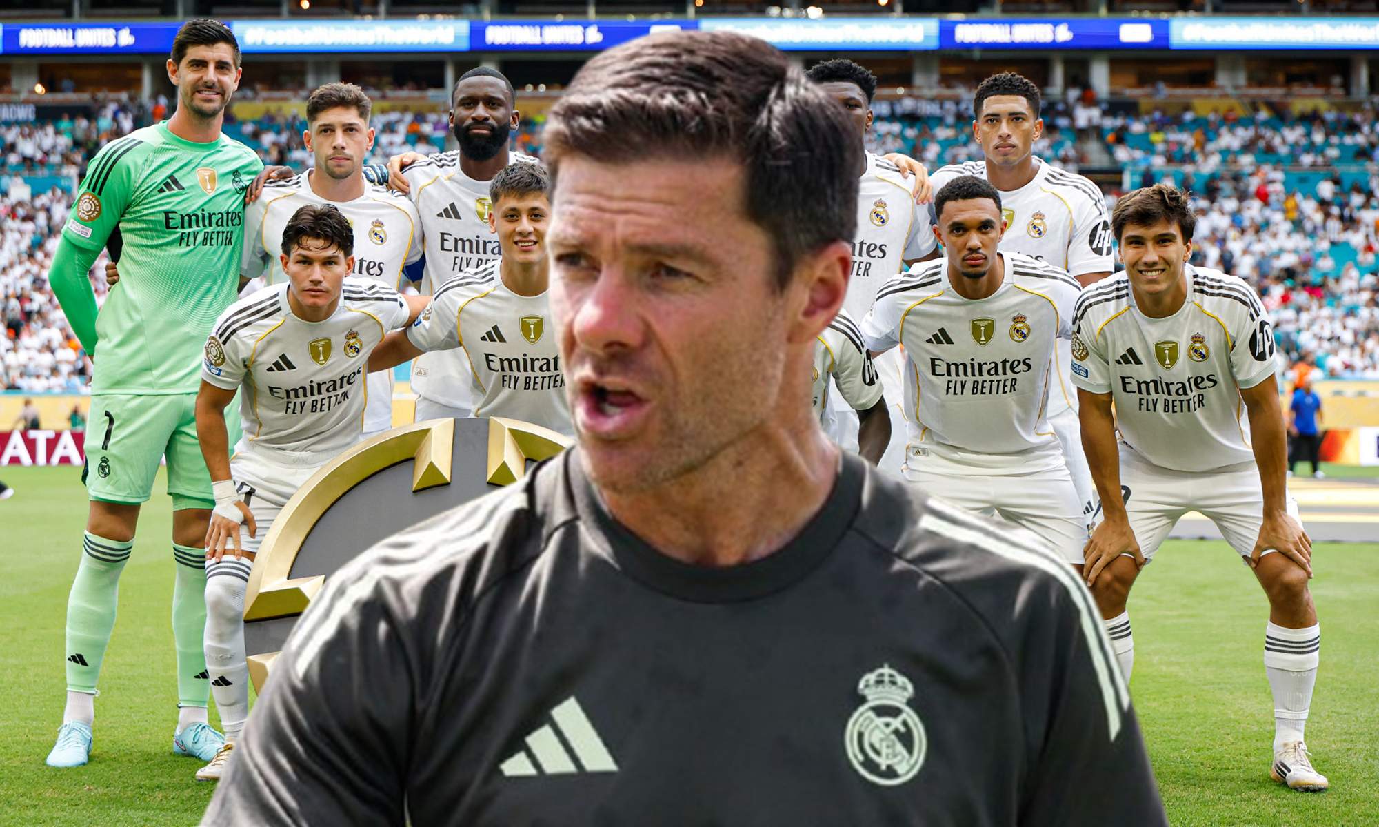 Xabi Alonso y un once de jugadores del Real Madrid.