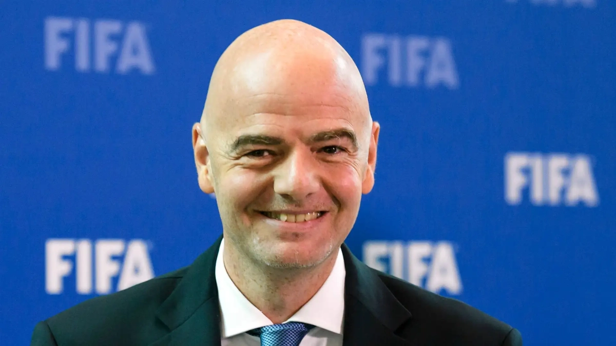 Gianni Infantino en una conferencia pública