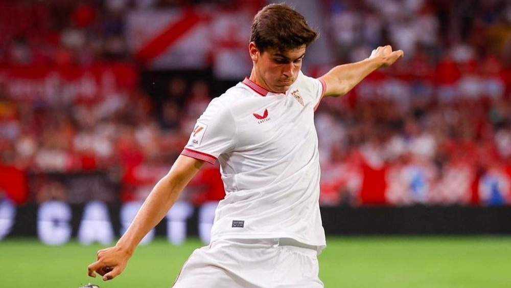 Juanlu Sánchez jugando con el Sevilla