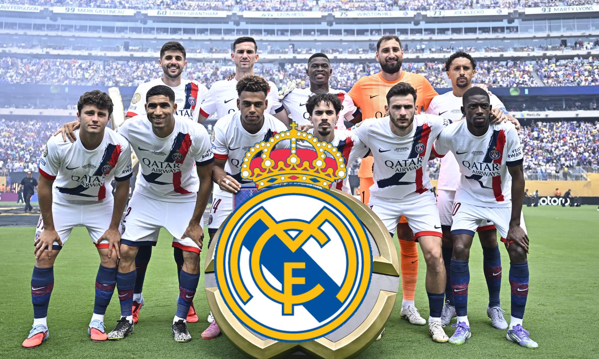 Once del Paris Saint-Germain y un escudo del Real Madrid.