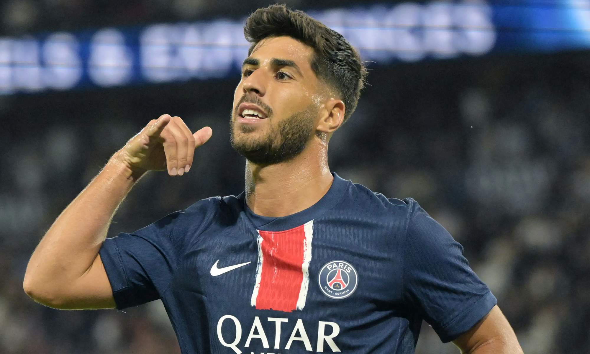 Marco Asensio jugando un partido con el Paris Saint-Germain.
