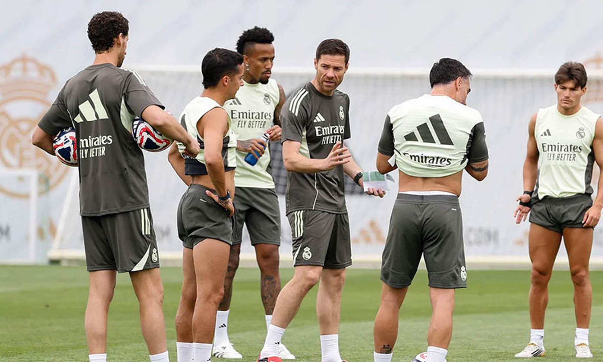Real Madrid entrenamiento. Xabi Alonso