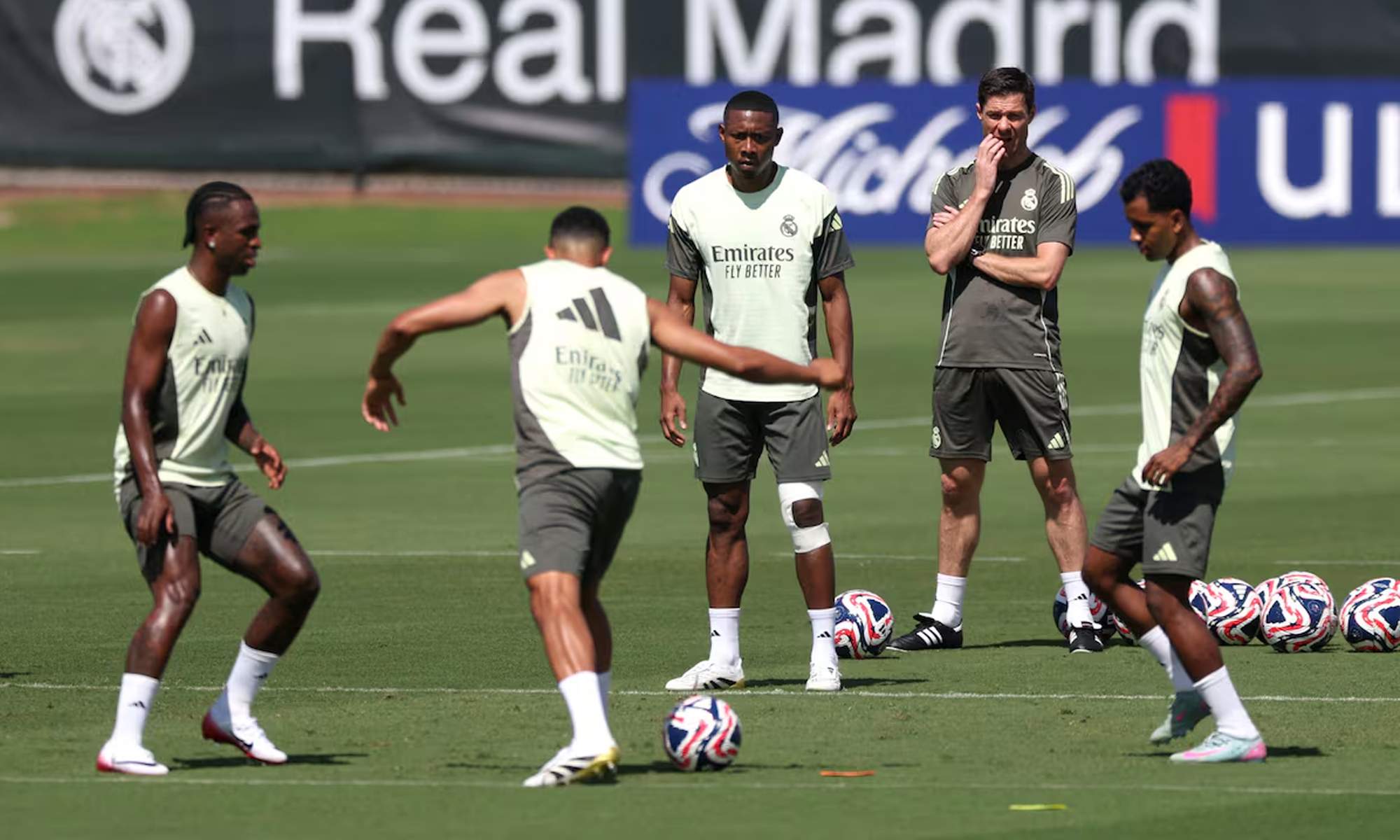 Jugadores del Real Madrid durante un entrenamiento.