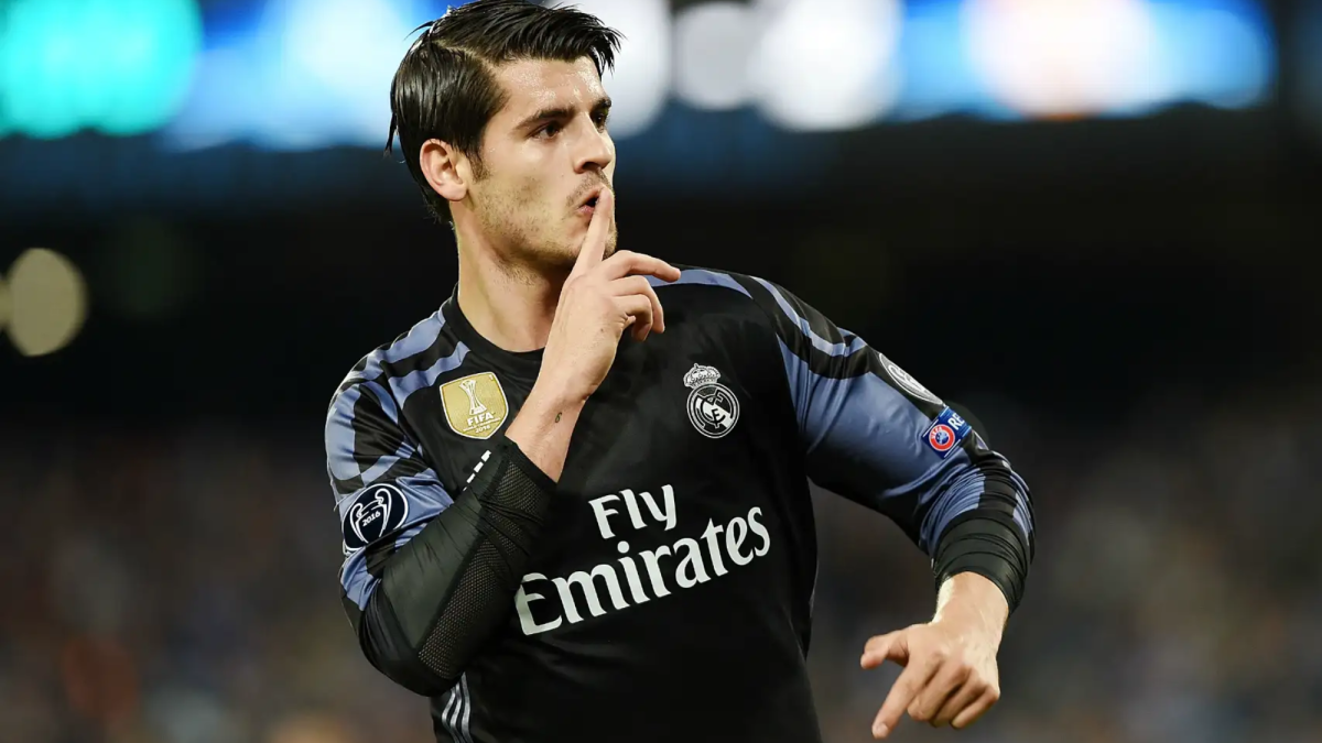 Álvaro Morata celebra un gol marcado con el Real Madrid en la temporada 16/17